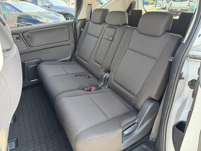 フリードハイブリッド ハイブリッド・Gホンダセンシング 後期・ホンダセンシング・両側パワースライド・9型フルセグナビ・Carplay・バックカメラ・BTオーディオ・ETC2.0・USB・LEDヘッドライト・スマートキー・フロアマット・ドアバイザー(30枚目)