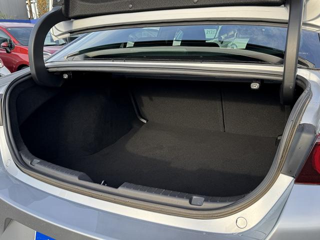 ＭＡＺＤＡ３セダン ２０Ｓプロアクティブ　ツーリングセレクション　１オーナー・ｉ－ＡＣＴＩＶＳＥＮＳＥ・フルセグナビ・全周囲カメラ・Ｃａｒｐｌａｙ・ＵＳＢ・ＥＴＣ・ＢＴオーディオ・パワーシート・シート＆ステアヒーター・シートメモリー・Ｃソナー・ＢＳＭ・ＨＵＤ（7枚目）