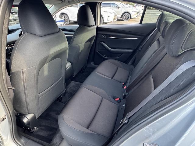 ＭＡＺＤＡ３セダン ２０Ｓプロアクティブ　ツーリングセレクション　１オーナー・ｉ－ＡＣＴＩＶＳＥＮＳＥ・フルセグナビ・全周囲カメラ・Ｃａｒｐｌａｙ・ＵＳＢ・ＥＴＣ・ＢＴオーディオ・パワーシート・シート＆ステアヒーター・シートメモリー・Ｃソナー・ＢＳＭ・ＨＵＤ（30枚目）