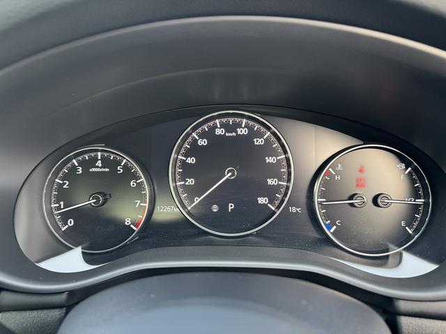 ＭＡＺＤＡ３セダン ２０Ｓプロアクティブ　ツーリングセレクション　１オーナー・ｉ－ＡＣＴＩＶＳＥＮＳＥ・フルセグナビ・全周囲カメラ・Ｃａｒｐｌａｙ・ＵＳＢ・ＥＴＣ・ＢＴオーディオ・パワーシート・シート＆ステアヒーター・シートメモリー・Ｃソナー・ＢＳＭ・ＨＵＤ（31枚目）