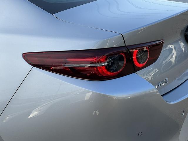 ＭＡＺＤＡ３セダン ２０Ｓプロアクティブ　ツーリングセレクション　１オーナー・ｉ－ＡＣＴＩＶＳＥＮＳＥ・フルセグナビ・全周囲カメラ・Ｃａｒｐｌａｙ・ＵＳＢ・ＥＴＣ・ＢＴオーディオ・パワーシート・シート＆ステアヒーター・シートメモリー・Ｃソナー・ＢＳＭ・ＨＵＤ（46枚目）