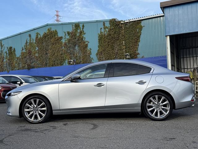 ＭＡＺＤＡ３セダン ２０Ｓプロアクティブ　ツーリングセレクション　１オーナー・ｉ－ＡＣＴＩＶＳＥＮＳＥ・フルセグナビ・全周囲カメラ・Ｃａｒｐｌａｙ・ＵＳＢ・ＥＴＣ・ＢＴオーディオ・パワーシート・シート＆ステアヒーター・シートメモリー・Ｃソナー・ＢＳＭ・ＨＵＤ（54枚目）