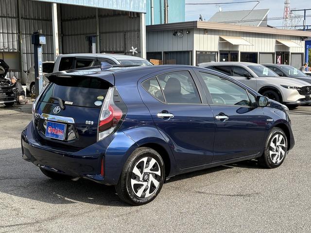 アクア 後期・Sセンス・ナビ・Bカメラ・BTオーディオ・LEDライト・PCS・AHB・LKA・Cソナー・スマキー・プライバシーガラス・ミラーウィンカー・オートライト・ETC・記録簿(25枚目)