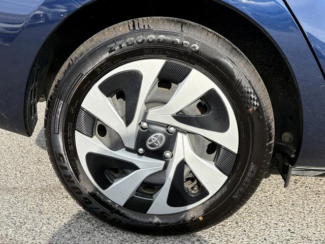 アクア 後期・Sセンス・ナビ・Bカメラ・BTオーディオ・LEDライト・PCS・AHB・LKA・Cソナー・スマキー・プライバシーガラス・ミラーウィンカー・オートライト・ETC・記録簿(33枚目)