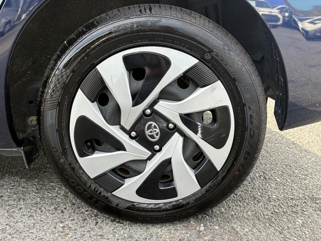 アクア 後期・Sセンス・ナビ・Bカメラ・BTオーディオ・LEDライト・PCS・AHB・LKA・Cソナー・スマキー・プライバシーガラス・ミラーウィンカー・オートライト・ETC・記録簿(34枚目)