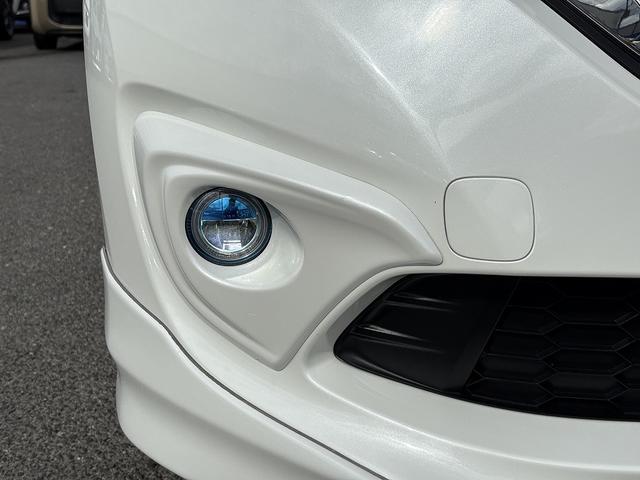 フリードハイブリッド ハイブリッド・EX 両Pスライド・Rモニター・フルセグ9inナビ・Bカメラ・BTオーディオ・LEDライト・ACC・LKA・シートヒーター・ドアバイザー・プライバシーガラス・本革ステア・ETC・15AW・オートライト(35枚目)