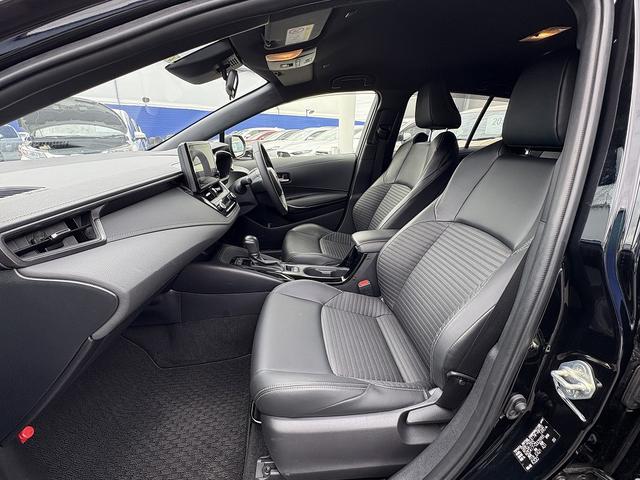 カローラツーリング ダブルバイビー Sセンス・1オーナー・フルセグ・Bカメラ・BTオーディオ・LEDライト・ACC・LKA・AHB・Cソナー・ハーフレザー・USB・ETC・本革ステア・プライバシーガラス・ミラーウィンカー・17AW(7枚目)