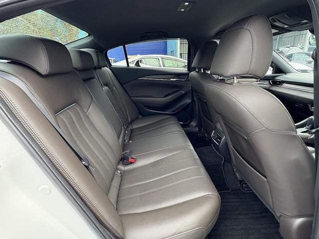 MAZDA6セダン XD Lパッケージ 全周囲カメラ・フルセグナビ・BTオーディオ・BOSE・HUD・BSM・ACC・LKA・AHB・LEDライト・パドルシフト・黒革・Pシート・ベンチレーションシート・Cソナー・ETC・USB(5枚目)