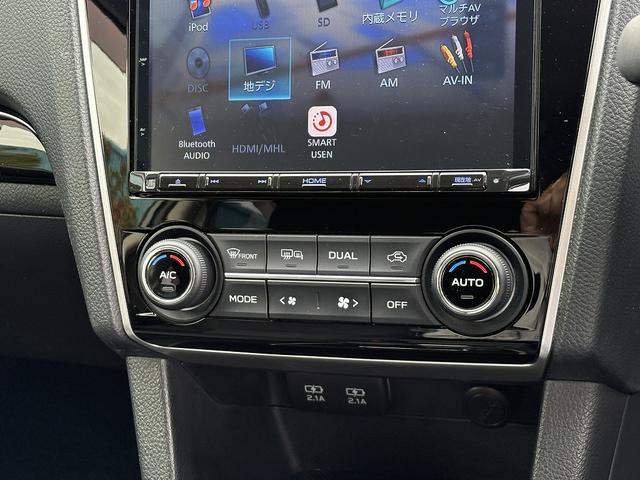 アイサイト・フルセグナビ・バックカメラ・ＢＴオーディオ・ＥＴＣ・スマートキー・ＵＳＢ・パワーシート・シートヒーター・ステアシフト・リアＣソナー・ＢＳＭ・ＡＵＴＯハイビーム・純正１８ＡＷ