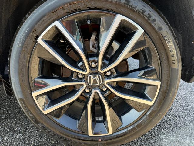 ヴェゼル e:HEV Z 全周囲カメラ・フルセグナビ・BTオーディオ・LEDライト・ACC・LKA・AHB・BSM・Pバックドア・Cソナー・ドアバイザー・プライバシーガラス・ハーフレザー・シートヒーター・パドルシフト(38枚目)