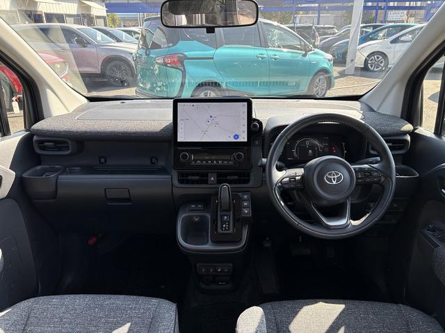 シエンタ ハイブリッドＺ　両Ｐスラ・全周囲カメラ・フルセグナビ・ＢＴオーディオ・ＬＥＤライト・ＢＳＭ・ＡＣＣ・ＬＫＡ・ＡＨＢ・Ｃソナー・シートヒーター・ＵＳＢ・ＡＣ１００Ｖ・Ｐアシスト・ドアバイザー・プライバシーガラス（3枚目）