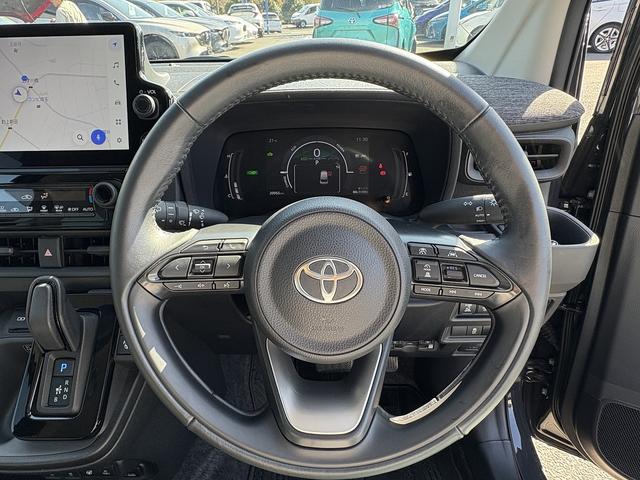 シエンタ ハイブリッドＺ　両Ｐスラ・全周囲カメラ・フルセグナビ・ＢＴオーディオ・ＬＥＤライト・ＢＳＭ・ＡＣＣ・ＬＫＡ・ＡＨＢ・Ｃソナー・シートヒーター・ＵＳＢ・ＡＣ１００Ｖ・Ｐアシスト・ドアバイザー・プライバシーガラス（9枚目）