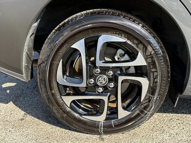 シエンタ ハイブリッドＺ　両Ｐスラ・全周囲カメラ・フルセグナビ・ＢＴオーディオ・ＬＥＤライト・ＢＳＭ・ＡＣＣ・ＬＫＡ・ＡＨＢ・Ｃソナー・シートヒーター・ＵＳＢ・ＡＣ１００Ｖ・Ｐアシスト・ドアバイザー・プライバシーガラス（34枚目）