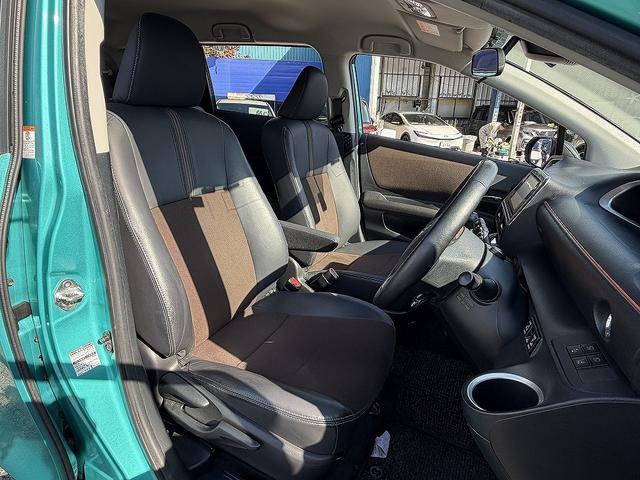 シエンタ ハイブリッドＧ　クエロ　両Ｐスライド・全周囲カメラ・フルセグナビ・ＢＴオーディオ・ＬＥＤライト・クルコン・ＰＣＳ・ＬＫＡ・ＡＨＢ・Ｃソナー・ハーフレザー・シートヒーター・プライバシーガラス・本革ステア・ミラーウィンカー（5枚目）