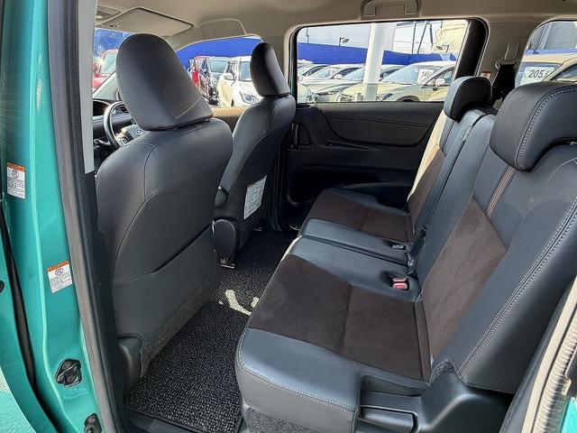 シエンタ ハイブリッドＧ　クエロ　両Ｐスライド・全周囲カメラ・フルセグナビ・ＢＴオーディオ・ＬＥＤライト・クルコン・ＰＣＳ・ＬＫＡ・ＡＨＢ・Ｃソナー・ハーフレザー・シートヒーター・プライバシーガラス・本革ステア・ミラーウィンカー（13枚目）