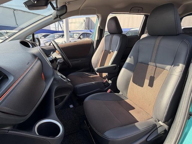 シエンタ ハイブリッドＧ　クエロ　両Ｐスライド・全周囲カメラ・フルセグナビ・ＢＴオーディオ・ＬＥＤライト・クルコン・ＰＣＳ・ＬＫＡ・ＡＨＢ・Ｃソナー・ハーフレザー・シートヒーター・プライバシーガラス・本革ステア・ミラーウィンカー（15枚目）