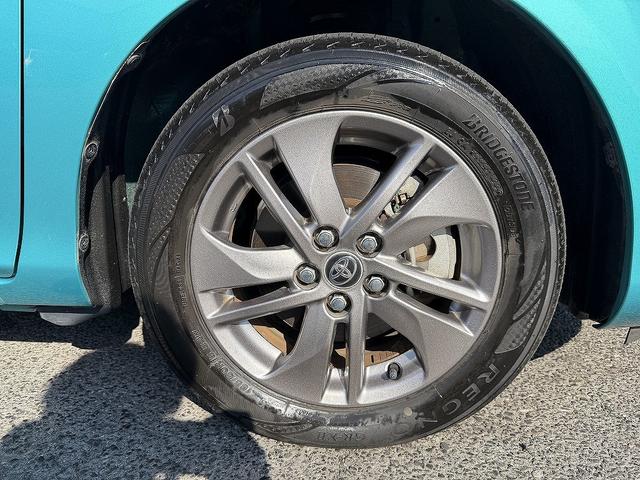 シエンタ ハイブリッドＧ　クエロ　両Ｐスライド・全周囲カメラ・フルセグナビ・ＢＴオーディオ・ＬＥＤライト・クルコン・ＰＣＳ・ＬＫＡ・ＡＨＢ・Ｃソナー・ハーフレザー・シートヒーター・プライバシーガラス・本革ステア・ミラーウィンカー（47枚目）