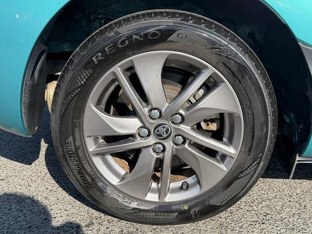 シエンタ ハイブリッドＧ　クエロ　両Ｐスライド・全周囲カメラ・フルセグナビ・ＢＴオーディオ・ＬＥＤライト・クルコン・ＰＣＳ・ＬＫＡ・ＡＨＢ・Ｃソナー・ハーフレザー・シートヒーター・プライバシーガラス・本革ステア・ミラーウィンカー（48枚目）