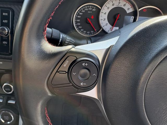 ８６ ＧＴ　６ＭＴ・フルセグナビ・Ｂカメラ・ＢＴオーディオ・ＴＲＤエアロ・マフラー・１８ＡＷ・ＬＥＤライト・ＥＴＣ・クルコン・本革ステア・ミラーウィンカー・オートライト・スマキー・記録簿（11枚目）