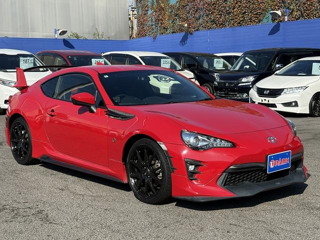 ８６ ＧＴ　６ＭＴ・フルセグナビ・Ｂカメラ・ＢＴオーディオ・ＴＲＤエアロ・マフラー・１８ＡＷ・ＬＥＤライト・ＥＴＣ・クルコン・本革ステア・ミラーウィンカー・オートライト・スマキー・記録簿（21枚目）