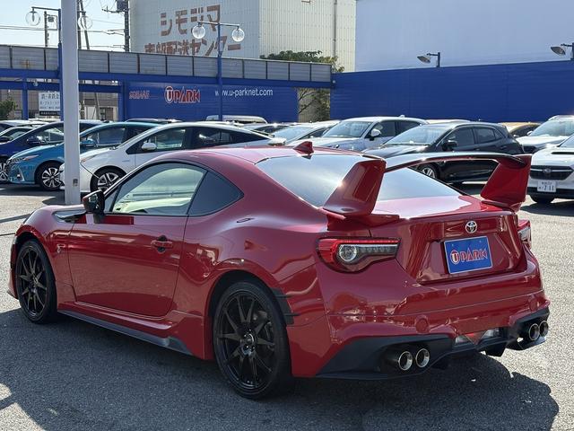 ８６ ＧＴ　６ＭＴ・フルセグナビ・Ｂカメラ・ＢＴオーディオ・ＴＲＤエアロ・マフラー・１８ＡＷ・ＬＥＤライト・ＥＴＣ・クルコン・本革ステア・ミラーウィンカー・オートライト・スマキー・記録簿（25枚目）