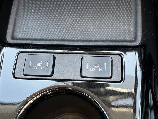 後期・１オーナー・セーフティセンス・ディスプレイオーディオ・ＥＴＣ２．０・全周囲カメラ・Ｃａｒｐｌａｙ・ＢＴオーディオ・Ｃソナー・ＢＳＭ・ＨＵＤ・純正１５ＡＷ・革ステア・ドアバイザー・フロアマット