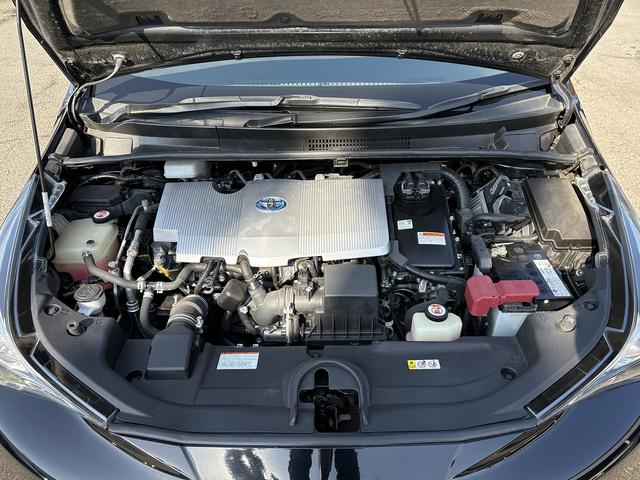 プリウス Ｓ　セーフティセンス・ナビＴＶ・バックカメラ・ＢＴオーディオ・ＥＴＣ・スマートキー・クリアランスソナー・ＬＥＤヘッドライト・ＡＵＴＯハイビーム・純正１５ＡＷ・フロアマット・ドアバイザー（19枚目）