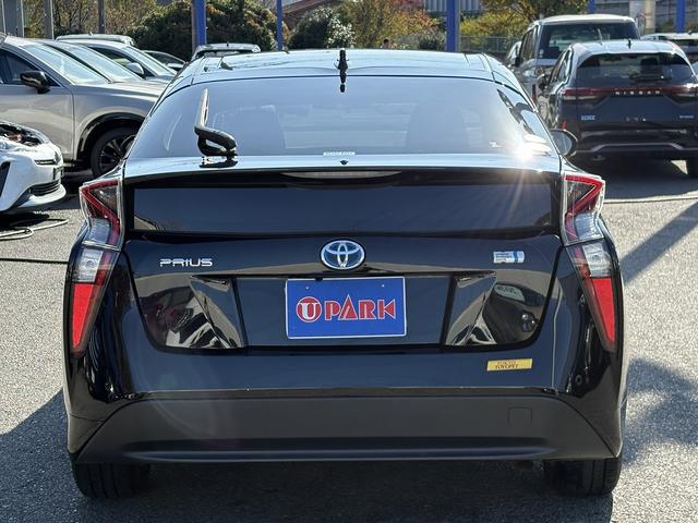 プリウス Ｓ　セーフティセンス・ナビＴＶ・バックカメラ・ＢＴオーディオ・ＥＴＣ・スマートキー・クリアランスソナー・ＬＥＤヘッドライト・ＡＵＴＯハイビーム・純正１５ＡＷ・フロアマット・ドアバイザー（30枚目）