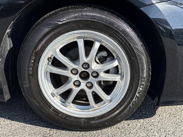 プリウス Ｓ　セーフティセンス・ナビＴＶ・バックカメラ・ＢＴオーディオ・ＥＴＣ・スマートキー・クリアランスソナー・ＬＥＤヘッドライト・ＡＵＴＯハイビーム・純正１５ＡＷ・フロアマット・ドアバイザー（40枚目）