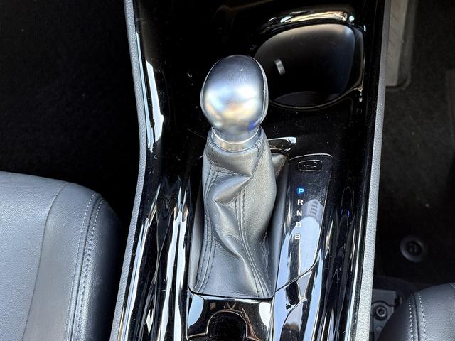 C-HR G モード ネロ セーフティプラス 後期・全周囲カメラ・フルセグ・BTオーディオ・LEDライト・ACC・LKA・BSM・AHB・Cソナー・ハーフレザー・シートヒーター・ETC・本革ステア・ミラーウィンカー・オートライト・USB(17枚目)