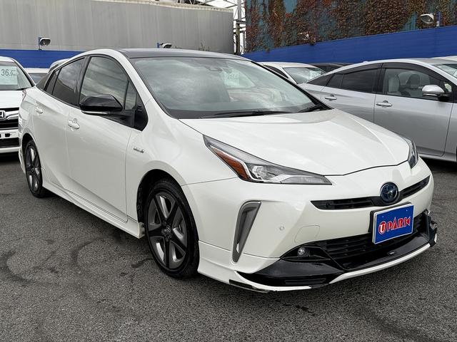 プリウス Ｓツーリングセレクション　後期・ＴＲＤエアロ・９ｉｎフルセグナビ・Ｂカメラ・ＢＴオーディオ・合皮シート・シートヒーター・ＬＥＤライト・ＡＣＣ・ＬＫＡ・ＡＨＢ・Ｃソナー・ＵＳＢ・１７ＡＷ・ＥＴＣ２．０・本革ステア（29枚目）