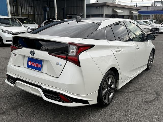 プリウス Ｓツーリングセレクション　後期・ＴＲＤエアロ・９ｉｎフルセグナビ・Ｂカメラ・ＢＴオーディオ・合皮シート・シートヒーター・ＬＥＤライト・ＡＣＣ・ＬＫＡ・ＡＨＢ・Ｃソナー・ＵＳＢ・１７ＡＷ・ＥＴＣ２．０・本革ステア（35枚目）