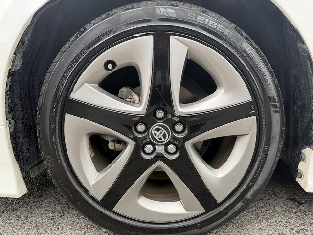 プリウス Ｓツーリングセレクション　後期・ＴＲＤエアロ・９ｉｎフルセグナビ・Ｂカメラ・ＢＴオーディオ・合皮シート・シートヒーター・ＬＥＤライト・ＡＣＣ・ＬＫＡ・ＡＨＢ・Ｃソナー・ＵＳＢ・１７ＡＷ・ＥＴＣ２．０・本革ステア（45枚目）