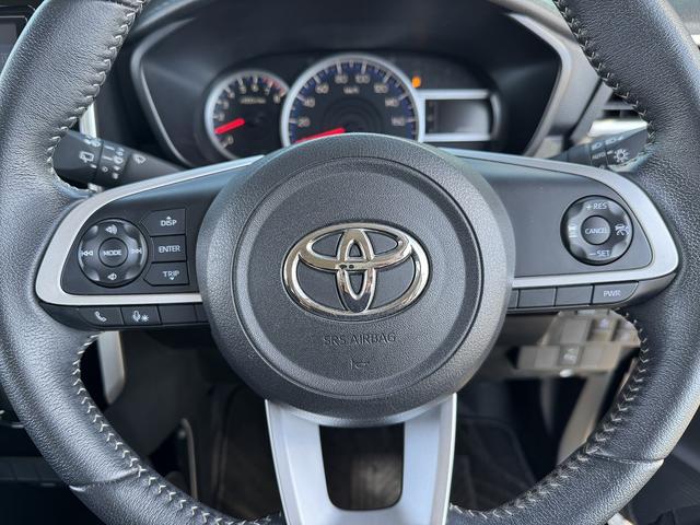 ルーミー カスタムＧ　後期・スマートアシスト・純正９型フルセグナビ・バックカメラ・ＢＴオーディオ・ＥＴＣ・両側パワースライド・ＡＵＴＯハイビーム・ＡＣＣ・純正１４ＡＷ・革ステア・ドアバイザー・フロアマット（11枚目）