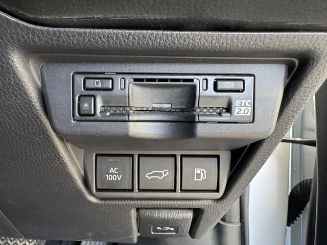 プリウス Ｚ　モデリスタエアロ・セーフティセンス・フルセグナビ・全周囲カメラ・ＥＴＣ２．０・Ｃａｒｐｌａｙ・ＢＴオーディオ・パーキングアシスト・デジタルミラー・ステアヒータ・ＡＣ１００Ｖ・Ｃソナー・ＢＳＭ・ＲＣＴＡ（14枚目）