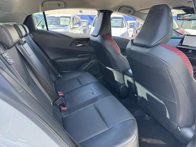 プリウス Ｚ　モデリスタエアロ・セーフティセンス・フルセグナビ・全周囲カメラ・ＥＴＣ２．０・Ｃａｒｐｌａｙ・ＢＴオーディオ・パーキングアシスト・デジタルミラー・ステアヒータ・ＡＣ１００Ｖ・Ｃソナー・ＢＳＭ・ＲＣＴＡ（27枚目）