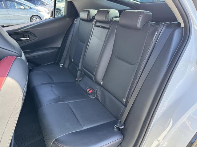 プリウス Ｚ　モデリスタエアロ・セーフティセンス・フルセグナビ・全周囲カメラ・ＥＴＣ２．０・Ｃａｒｐｌａｙ・ＢＴオーディオ・パーキングアシスト・デジタルミラー・ステアヒータ・ＡＣ１００Ｖ・Ｃソナー・ＢＳＭ・ＲＣＴＡ（29枚目）