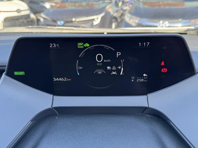 プリウス Ｚ　モデリスタエアロ・セーフティセンス・フルセグナビ・全周囲カメラ・ＥＴＣ２．０・Ｃａｒｐｌａｙ・ＢＴオーディオ・パーキングアシスト・デジタルミラー・ステアヒータ・ＡＣ１００Ｖ・Ｃソナー・ＢＳＭ・ＲＣＴＡ（31枚目）