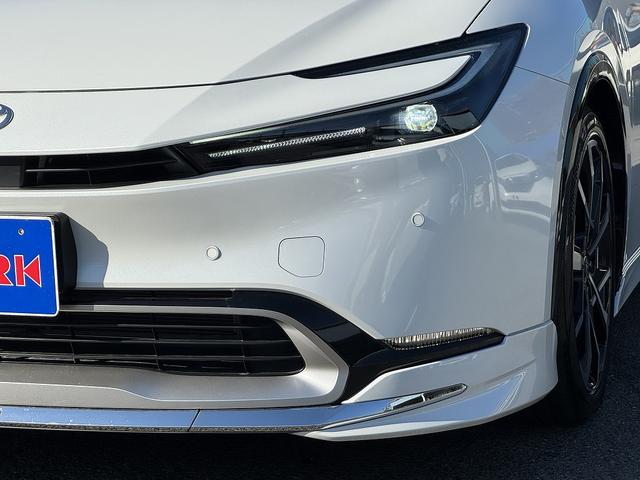 プリウス Ｚ　モデリスタエアロ・セーフティセンス・フルセグナビ・全周囲カメラ・ＥＴＣ２．０・Ｃａｒｐｌａｙ・ＢＴオーディオ・パーキングアシスト・デジタルミラー・ステアヒータ・ＡＣ１００Ｖ・Ｃソナー・ＢＳＭ・ＲＣＴＡ（44枚目）