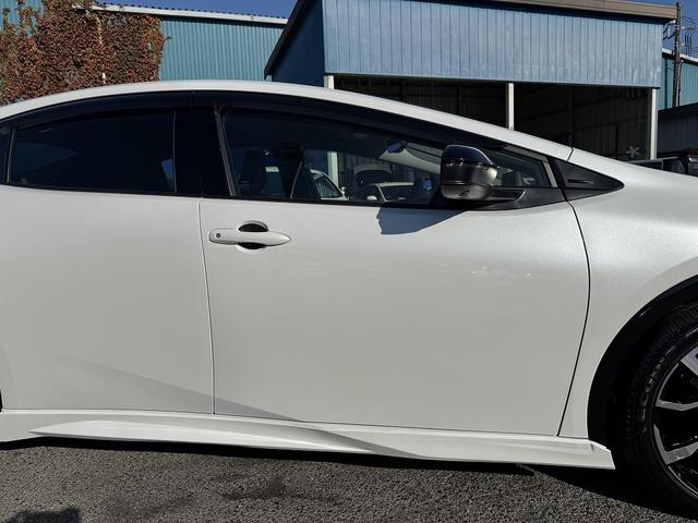 プリウス Ｚ　モデリスタエアロ・セーフティセンス・フルセグナビ・全周囲カメラ・ＥＴＣ２．０・Ｃａｒｐｌａｙ・ＢＴオーディオ・パーキングアシスト・デジタルミラー・ステアヒータ・ＡＣ１００Ｖ・Ｃソナー・ＢＳＭ・ＲＣＴＡ（59枚目）