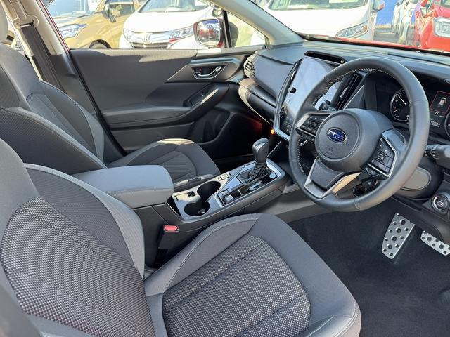 インプレッサ ST-H 全周囲カメラ・フルセグナビ・BTオーディオ・LEDライト・ACC・LKA・BSM・Pシート・ステア・シートヒーター・ドアバイザー・プライバシーガラス・パドルシフト・Cソナー・ドアバイザー(5枚目)