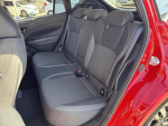 インプレッサ ST-H 全周囲カメラ・フルセグナビ・BTオーディオ・LEDライト・ACC・LKA・BSM・Pシート・ステア・シートヒーター・ドアバイザー・プライバシーガラス・パドルシフト・Cソナー・ドアバイザー(11枚目)