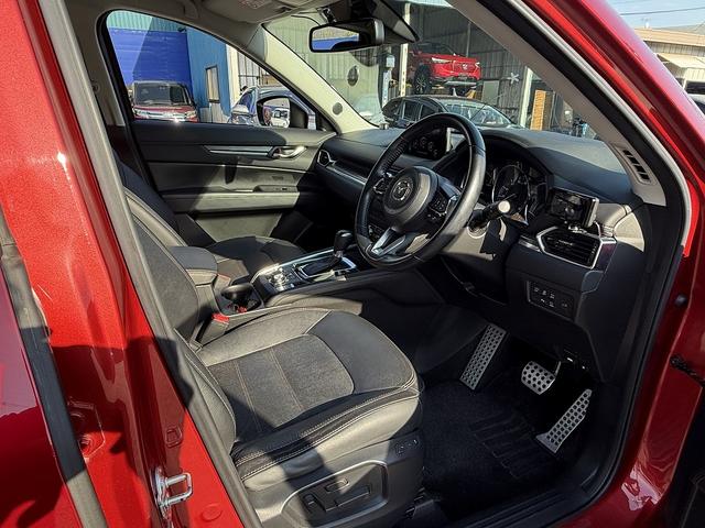 ＣＸ－５ ＸＤ　Ｌパッケージ　ＡＣＣ・ＢＯＳＥサウンド・本革シート・フルセグナビ・バックカメラ・ＢＴオーディオ・ＥＴＣ２．０・パワーバックドア・シート＆ステアヒーター・Ｃソナー・ＢＳＭ・ＨＵＤ・ＡＵＴＯハイビーム・純正１９ＡＷ（26枚目）