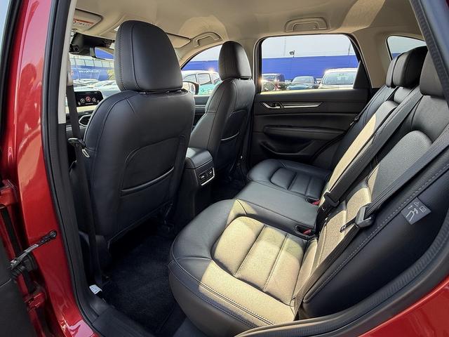 ＣＸ－５ ＸＤ　Ｌパッケージ　ＡＣＣ・ＢＯＳＥサウンド・本革シート・フルセグナビ・バックカメラ・ＢＴオーディオ・ＥＴＣ２．０・パワーバックドア・シート＆ステアヒーター・Ｃソナー・ＢＳＭ・ＨＵＤ・ＡＵＴＯハイビーム・純正１９ＡＷ（30枚目）