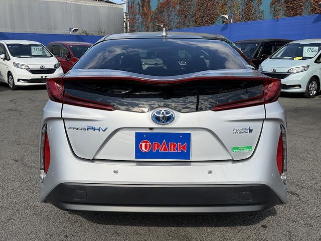 プリウスＰＨＶ Ａ　セーフティセンス・１１．６型フルセグナビ・バックカメラ・ＥＴＣ・ＢＴオーディオ・急速充電・本革シート・シートヒーター・パーキングアシスト・Ｃソナー・ＢＳＭ・ＡＵＴＯハイビーム・純正１５ＡＷ（47枚目）