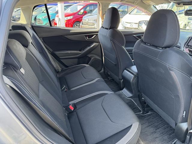 １オーナー・アイサイト・フルセグナビ・バックカメラ・ＢＴオーディオ・ＣＤ・ＤＶＤ・ＥＴＣ２．０・ＵＳＢ・ＬＥＤヘッドライト・ＢＳＭ・純正１７ＡＷ・スマートキー・革ステア・ドアバイザー・フロアマット