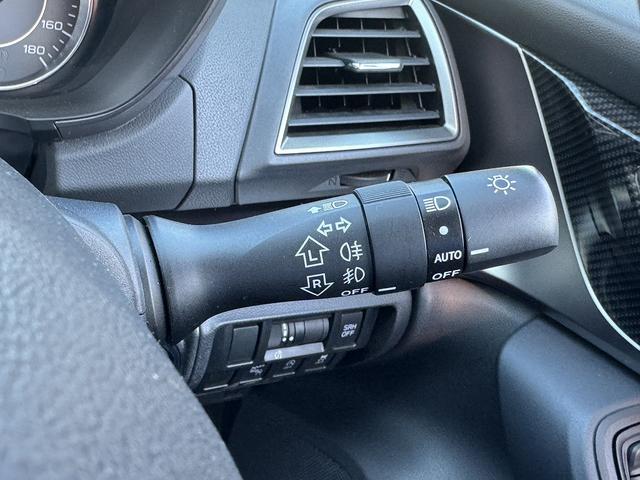 １オーナー・アイサイト・フルセグナビ・バックカメラ・ＢＴオーディオ・ＣＤ・ＤＶＤ・ＥＴＣ２．０・ＵＳＢ・ＬＥＤヘッドライト・ＢＳＭ・純正１７ＡＷ・スマートキー・革ステア・ドアバイザー・フロアマット