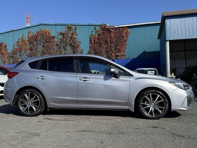 １オーナー・アイサイト・フルセグナビ・バックカメラ・ＢＴオーディオ・ＣＤ・ＤＶＤ・ＥＴＣ２．０・ＵＳＢ・ＬＥＤヘッドライト・ＢＳＭ・純正１７ＡＷ・スマートキー・革ステア・ドアバイザー・フロアマット