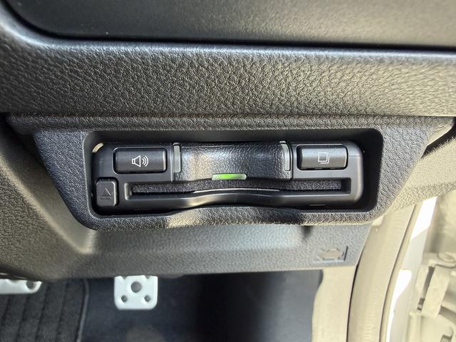 レヴォーグ STIスポーツR EX アイサイト・サンルーフ・ハーマンカードンサウンド・11.6型フルセグナビ・全周囲カメラ・Carplay・ETC・デジタルミラー・STIマフラー・本革シート・シートヒーター・Cソナー・BSM(14枚目)