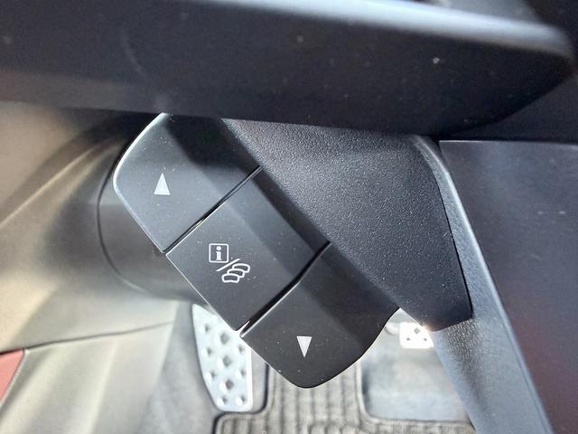 レヴォーグ STIスポーツR EX アイサイト・サンルーフ・ハーマンカードンサウンド・11.6型フルセグナビ・全周囲カメラ・Carplay・ETC・デジタルミラー・STIマフラー・本革シート・シートヒーター・Cソナー・BSM(40枚目)